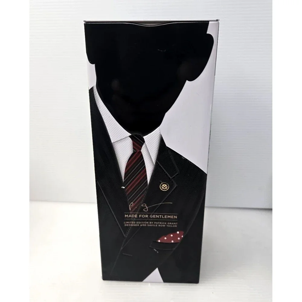 Chivas Regal Blended Scotch Whisky Made for Gentlemen Ltd Edition Tin Empty 2013